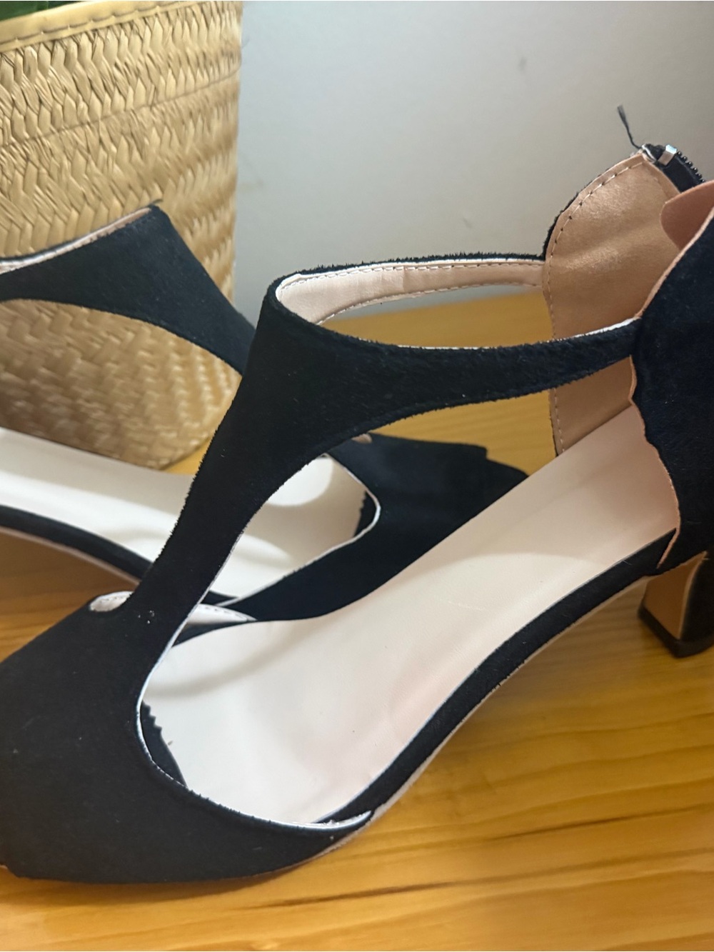 Women's Black T-Strap Open Toe Heels - Picture 2 of 5